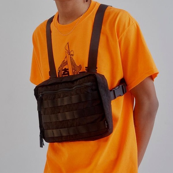 men's utility chest bag